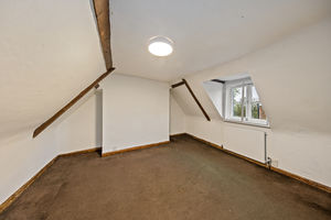 Bedroom- click for photo gallery